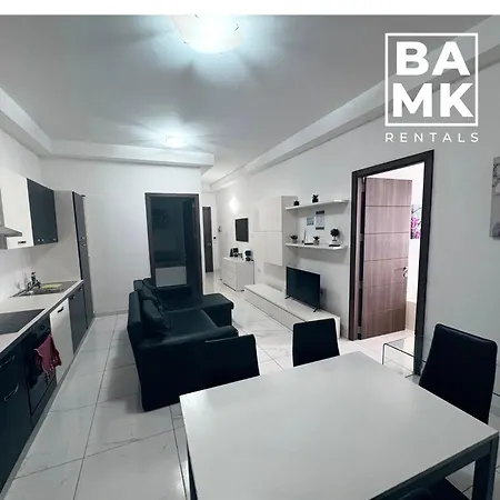 Modern 2 Bedroom 1 Minute From The Promenade Apartamento Sliema